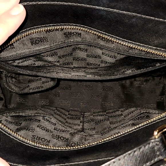 Michael Kors Large Black Saffiano Leather Satchel - Picture 3 of 4